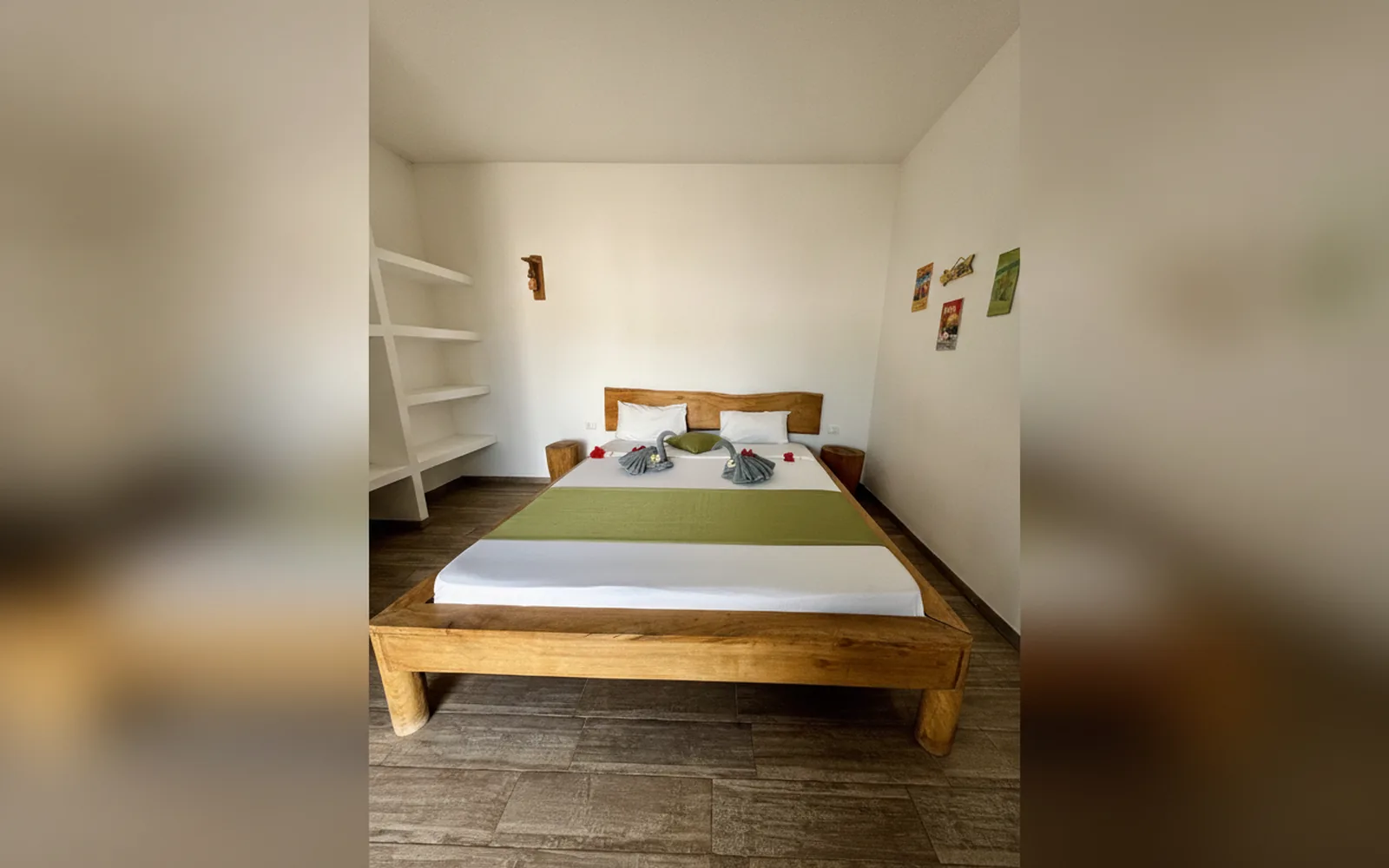 Camera con bagno privato — La Base Hotel, Zanzibar (foto 8)